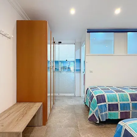 Terraza Mediterraneo Torrecilla By South Costa * 네르하